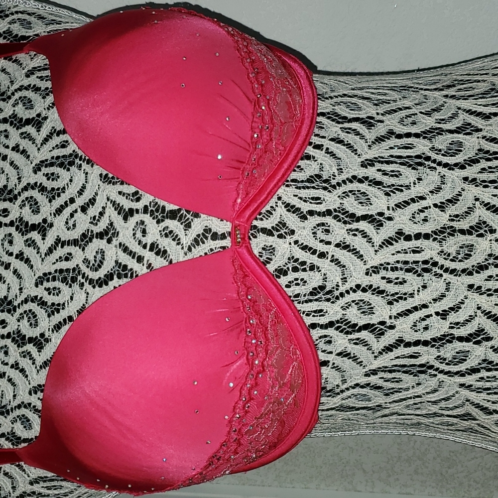 Victoria's Secret Push Up Bra 36D